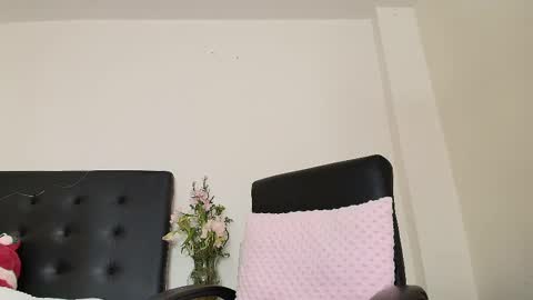 Snapshot of amabella_w chatting on March 2025 07:53:01 PM Isabella online show from March 2025 07:53:01 PM