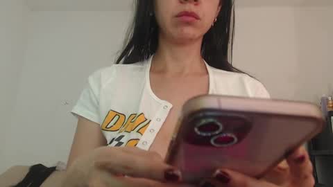 Snapshot of amadamar chatting on December 2024 01:36:02 AM valentia online show from December 2024 01:36:02 AM