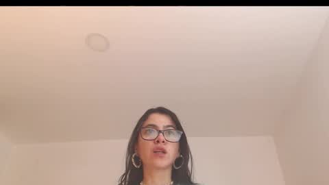 Snapshot of amadamar chatting on October 2025 02:54:01 AM valentia online show from October 2025 02:54:01 AM