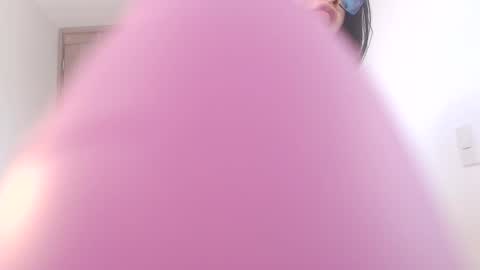 valentia online show from January 2026 08:45:01 PM