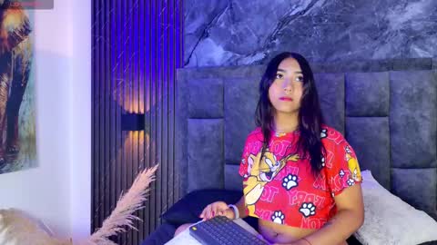 amaia_a online show from March 2026 07:47:02 PM