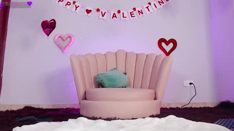 Snapshot of amaisinclair chatting on February 2025 12:08:02 PM Amai Sinclair online show from February 2025 12:08:02 PM