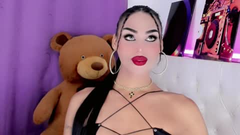 amal_baddel_ online show from April 2026 01:07:02 AM