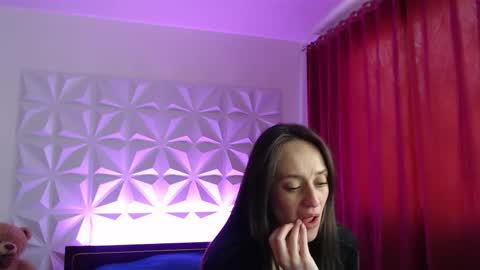 Snapshot of amalett chatting on October 2025 12:17:01 PM Amalett online show from October 2025 12:17:01 PM