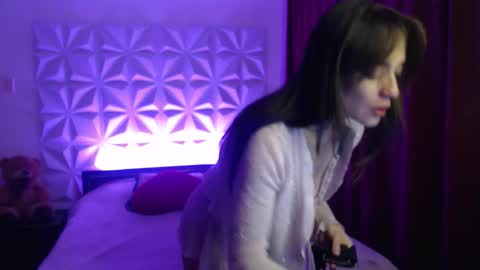 Amalett online show from February 2026 11:01:01 PM