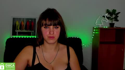 Snapshot of amali_ivanna_smit chatting on February 2025 12:16:01 PM Ivanna online show from February 2025 12:16:01 PM