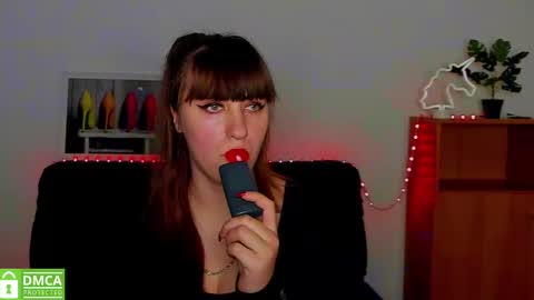 Snapshot of amali_ivanna_smit chatting on February 2025 12:11:01 PM Ivanna online show from February 2025 12:11:01 PM