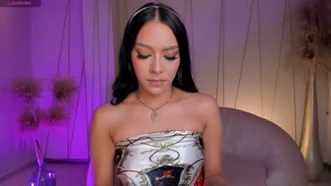 Amalia cruss online show from September 2025 08:31:02 PM