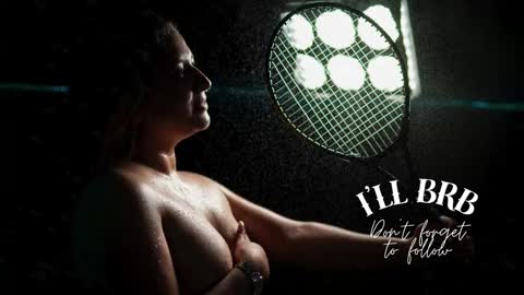 Snapshot of amalia_rosse_ chatting on September 2025 08:54:01 PM Amalia Im Back See you soon this January 7 at 10 pm Colombia time online show from September 2025 08:54:01 PM