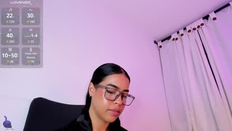 Amalia    real MIA  online show from January 2025 01:05:02 AM
