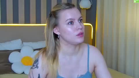 Snapshot of amaliabell chatting on June 2026 01:12:01 PM Amalia online show from June 2026 01:12:01 PM