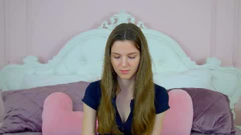 Snapshot of amalialima chatting on June 2026 04:35:01 AM AmaliaLima online show from June 2026 04:35:01 AM