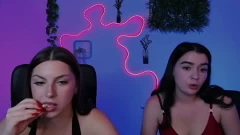 Snapshot of amalialowell chatting on July 2026 07:17:01 PM Amalia online show from July 2026 07:17:01 PM