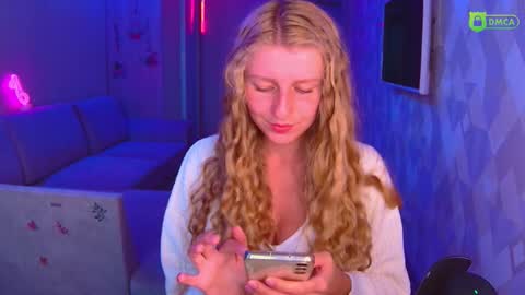 Amalia online show from September 2025 02:44:01 PM