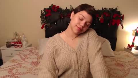         online show from December 2024 12:55:01 PM