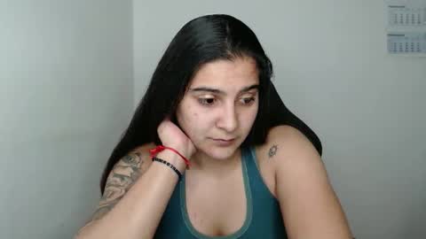 Snapshot of amanda5star chatting on March 2025 09:18:02 PM The queen of the biceps online show from March 2025 09:18:02 PM