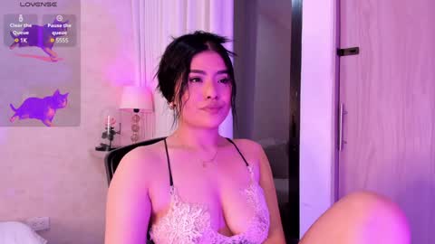 Luisa online show from February 2025 11:59:02 PM