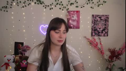 Snapshot of amanda_bright_ chatting on June 2026 09:50:01 AM amanda_bright_ online show from June 2026 09:50:01 AM