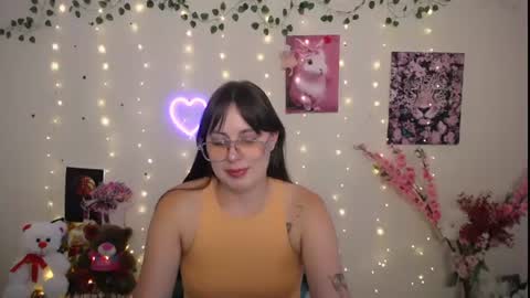 Snapshot of amanda_bright_ chatting on July 2026 03:03:02 PM amanda_bright_ online show from July 2026 03:03:02 PM