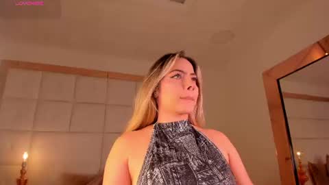 Snapshot of amanda_colin chatting on July 2026 08:52:01 PM Amanda online show from July 2026 08:52:01 PM