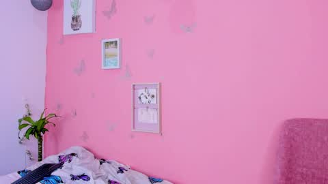 Thalia online show from December 2024 01:53:01 AM