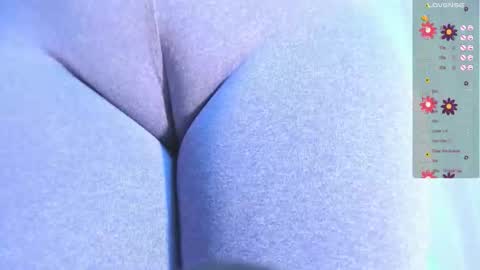 Amanda Marcuzzi  online show from November 2025 11:33:02 AM