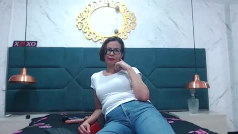 amanda_ramirez online show from January 2026 10:01:01 PM