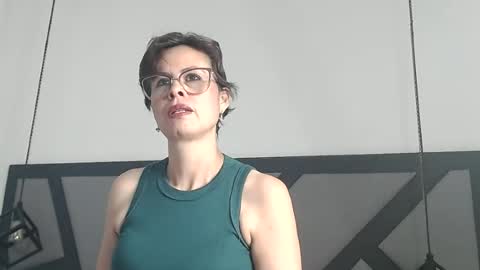 Snapshot of amanda_ramirez chatting on June 2026 10:03:02 PM amanda_ramirez online show from June 2026 10:03:02 PM