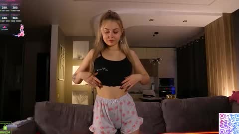     online show from February 2026 03:54:01 AM