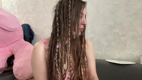 Amanda online show from April 2026 07:39:01 AM