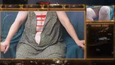 Snapshot of amandajugs chatting on October 2025 06:18:02 PM Amanda online show from October 2025 06:18:02 PM