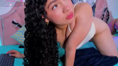 Snapshot of amandalee26 chatting on October 2025 06:57:02 PM amandalee26 online show from October 2025 06:57:02 PM