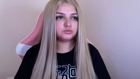 Amandha online show from February 2025 02:48:02 PM