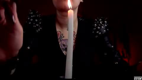 Goddess Amanita online show from November 2025 11:54:01 AM