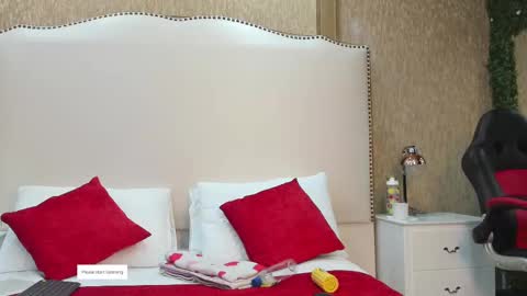 luna online show from September 2025 11:15:01 AM