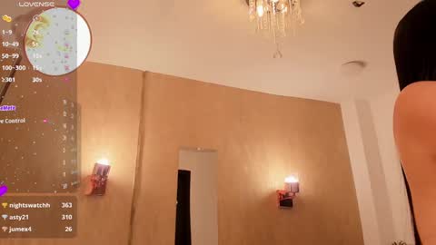 Snapshot of amara_rosh chatting on February 2025 11:01:02 PM amara online show from February 2025 11:01:02 PM