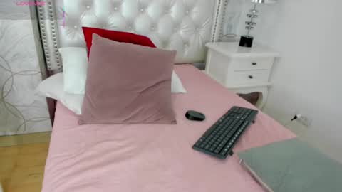 amara_rousse online show from October 2025 11:54:01 AM