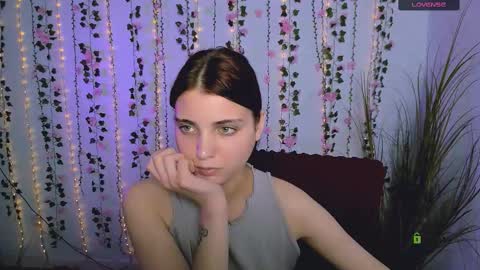 Snapshot of amara_shine chatting on September 2025 07:36:02 PM amara_shine online show from September 2025 07:36:02 PM