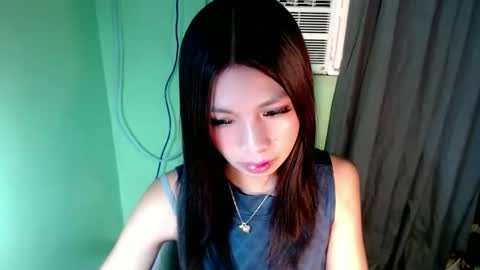 BELLA online show from October 2025 05:02:02 PM