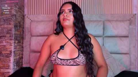 amarahanks_ online show from February 2026 09:37:02 PM