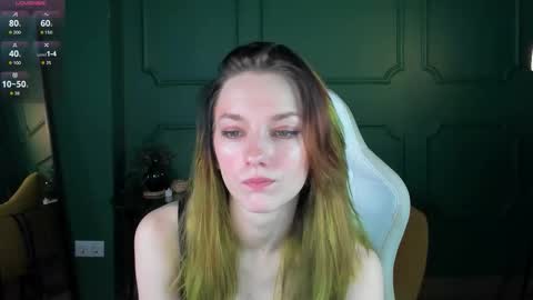 Amara online show from September 2025 01:14:02 PM