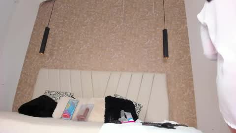 amaranta_carey online show from April 2026 12:35:01 AM