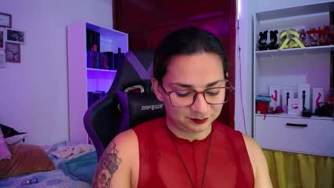 Snapshot of amarantha666 chatting on December 2024 10:30:02 PM Susan online show from December 2024 10:30:02 PM