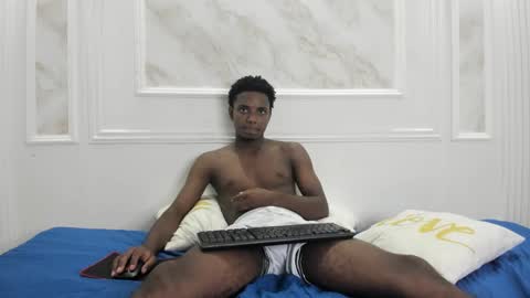 Snapshot of amare_25 chatting on September 2025 07:58:02 PM Amare online show from September 2025 07:58:02 PM