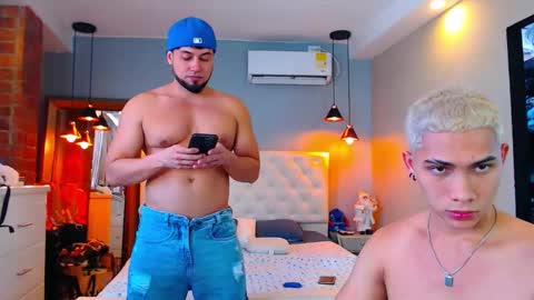 Snapshot of amateur_morbid chatting on December 2024 04:47:01 PM Husain junior lian dante and mask online show from December 2024 04:47:01 PM