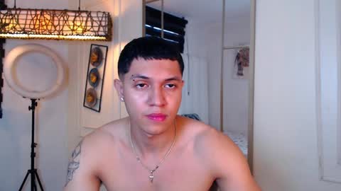 Snapshot of amateur_morbid chatting on January 2025 01:24:01 PM Husain junior lian dante and mask online show from January 2025 01:24:01 PM