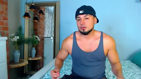 Snapshot of amateur_morbid chatting on January 2025 02:32:01 AM Husain junior lian dante and mask online show from January 2025 02:32:01 AM