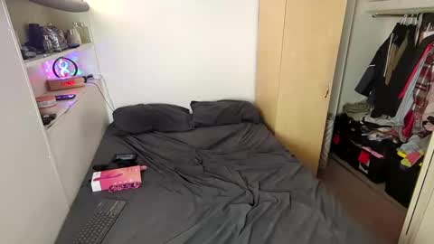 Kissra online show from February 2025 05:08:01 PM