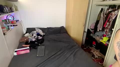 Kissra online show from February 2025 04:12:01 AM