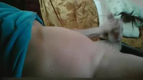 amazingcuteboy845 online show from October 2025 12:36:02 PM